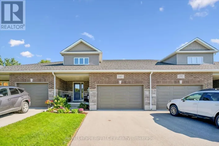 140 HALLS DRIVE, Centre Wellington