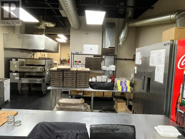 140 HIGHWAY 8, Hamilton