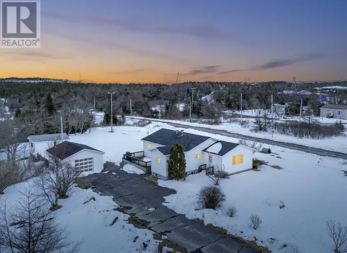 140 Main Road, Come By Chance