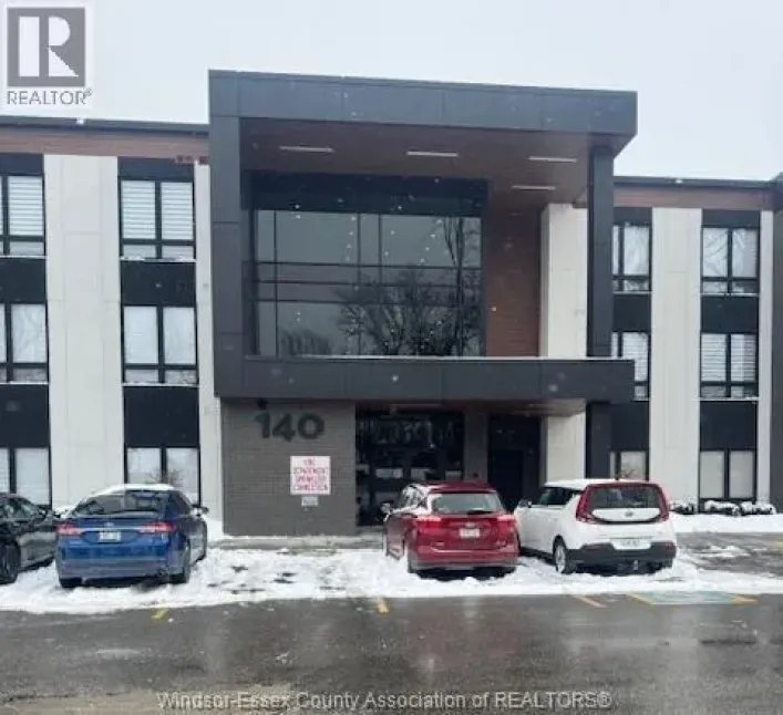 140 MAIN STREET East Unit# 205, Kingsville