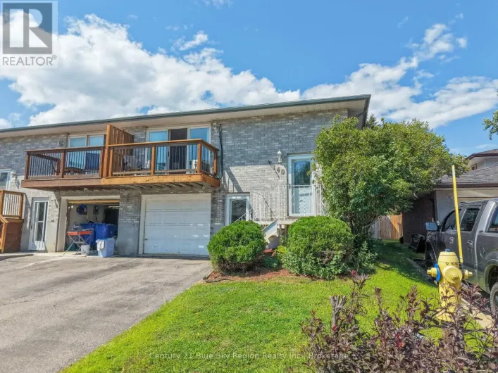 140 MASSEY DRIVE, North Bay