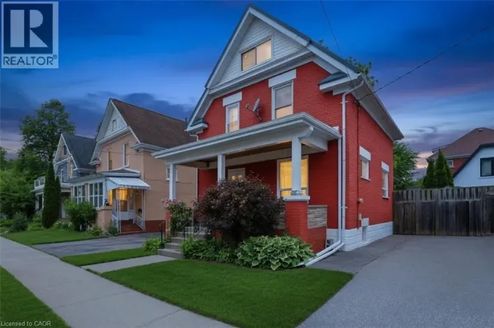 140 PETER Street, Kitchener