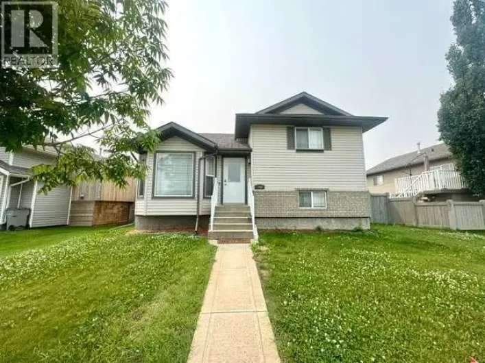 140 Pinnacle Boulevard, Grande Prairie
