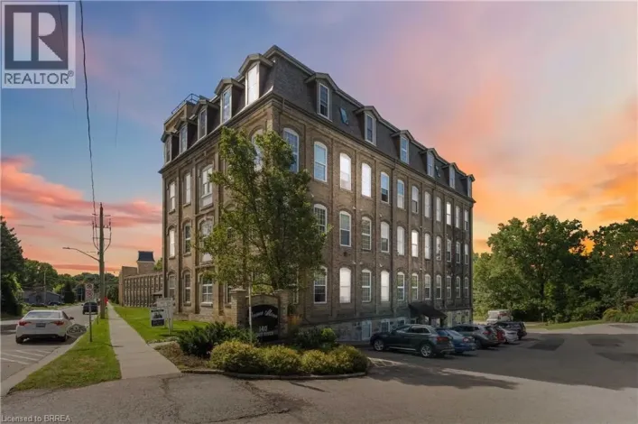 140 WEST RIVER Street Unit# 504, Paris