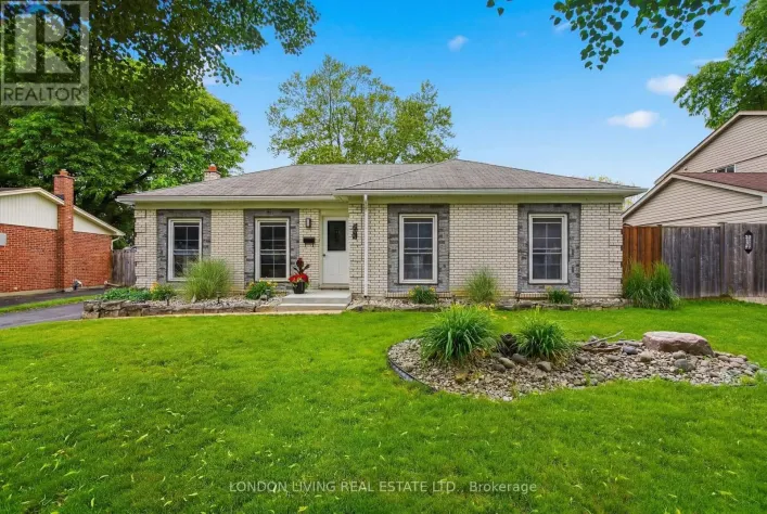 1400 STONEYBROOK CRESCENT, London North
