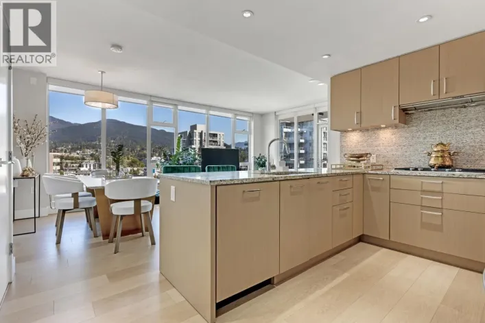 1401 150 W 15TH STREET, North Vancouver