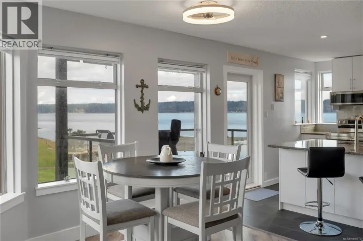 1401 27 Island Hwy S, Campbell River