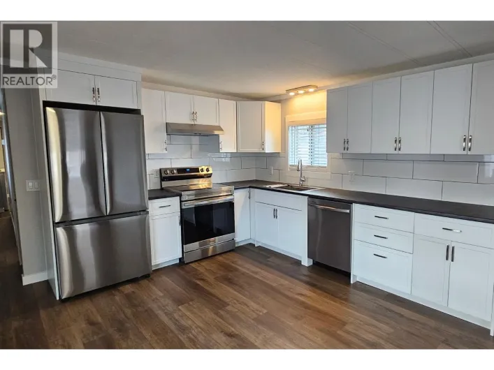 1401 NICOLA Avenue Unit# 4, Merritt