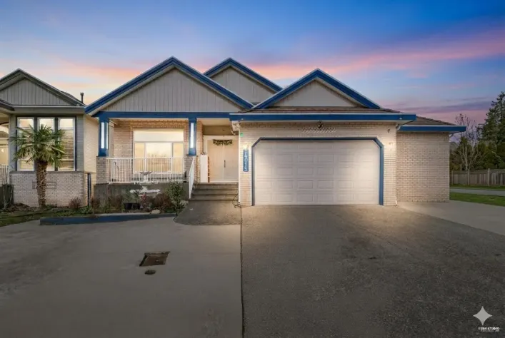 14015 82 AVENUE, Surrey