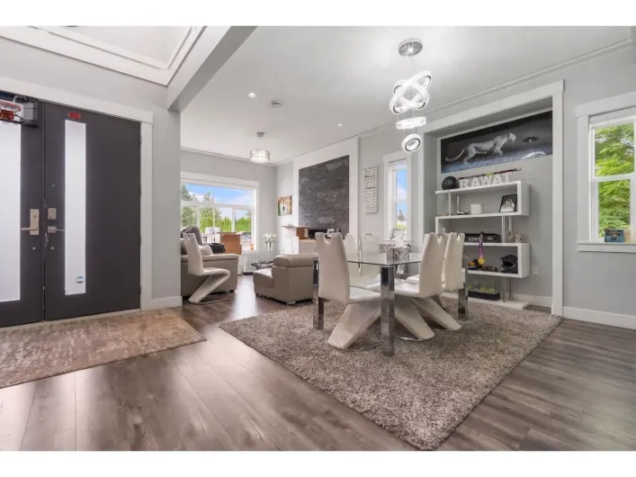 14017 110 AVENUE, Surrey