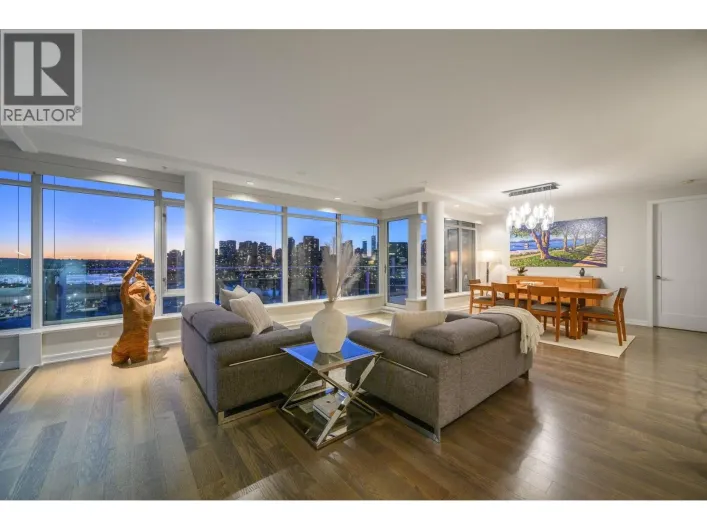 1402 181 W 1ST AVENUE, Vancouver
