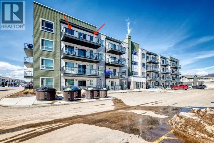 1402, 33 Carringham Gate NW, Calgary