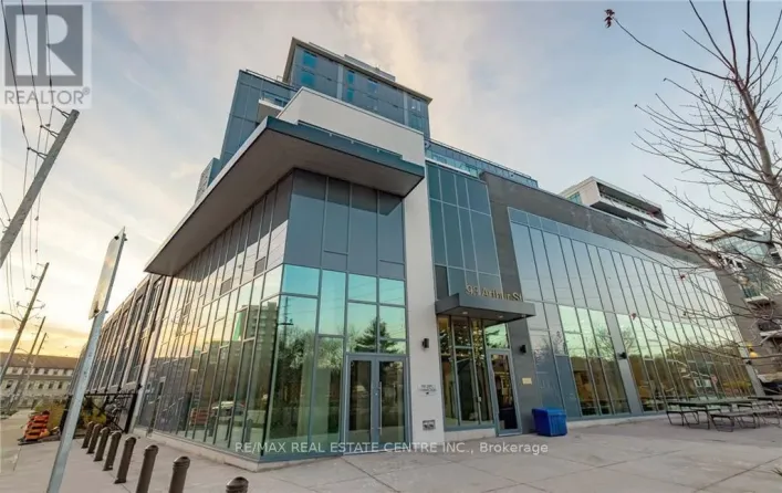 1402 - 93 ARTHUR ST SOUTH STREET, Guelph