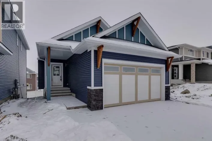 1402 Bayview Crescent SW, Airdrie
