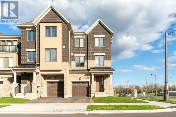 1402 KANIV STREET, Oakville