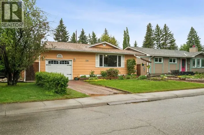 1403 104 Avenue SW, Calgary