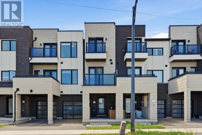 1403 CLARRIAGE COURT, Milton