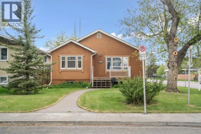 1404 18 Avenue NW, Calgary
