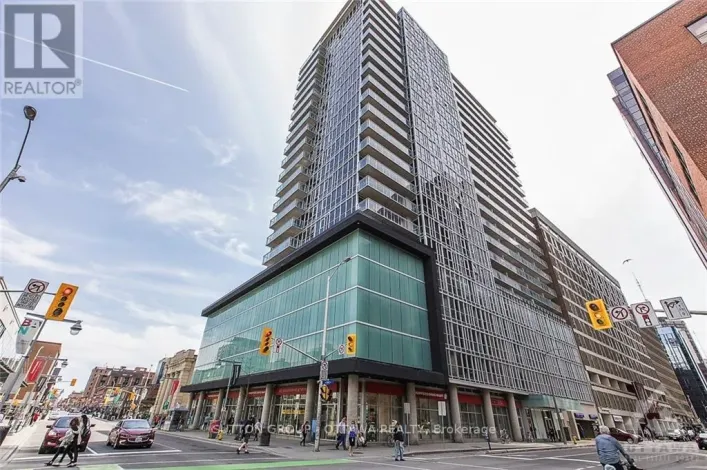 1404 - 324 LAURIER AVENUE W, Ottawa