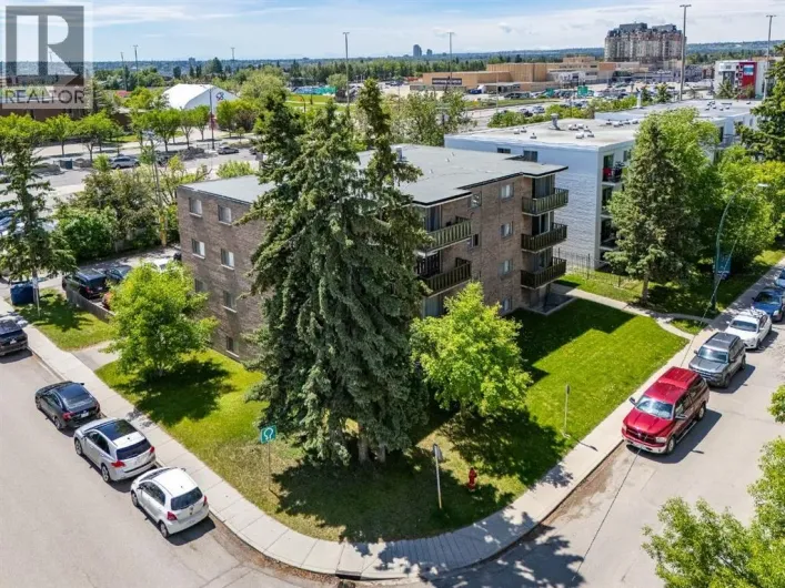 1405 17 Avenue NW, Calgary