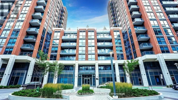 1405 - 31 TIPPETT ROAD, Toronto