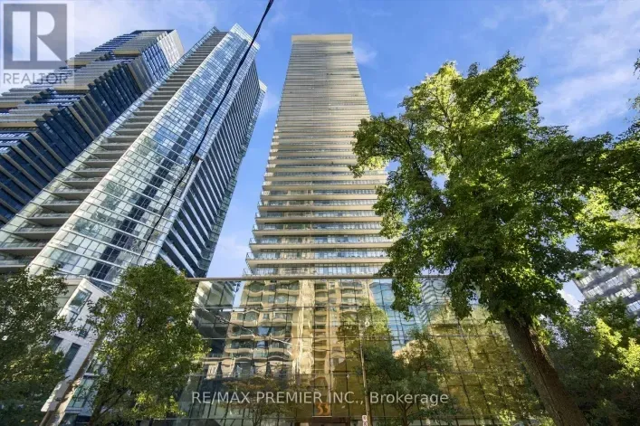 Apartment for sale: 1405 - 33 CHARLES STREET E, Toronto