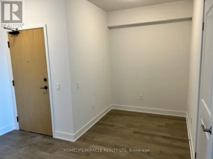 1405 W - 202 BURNHAMTHORPE ROAD E, Mississauga