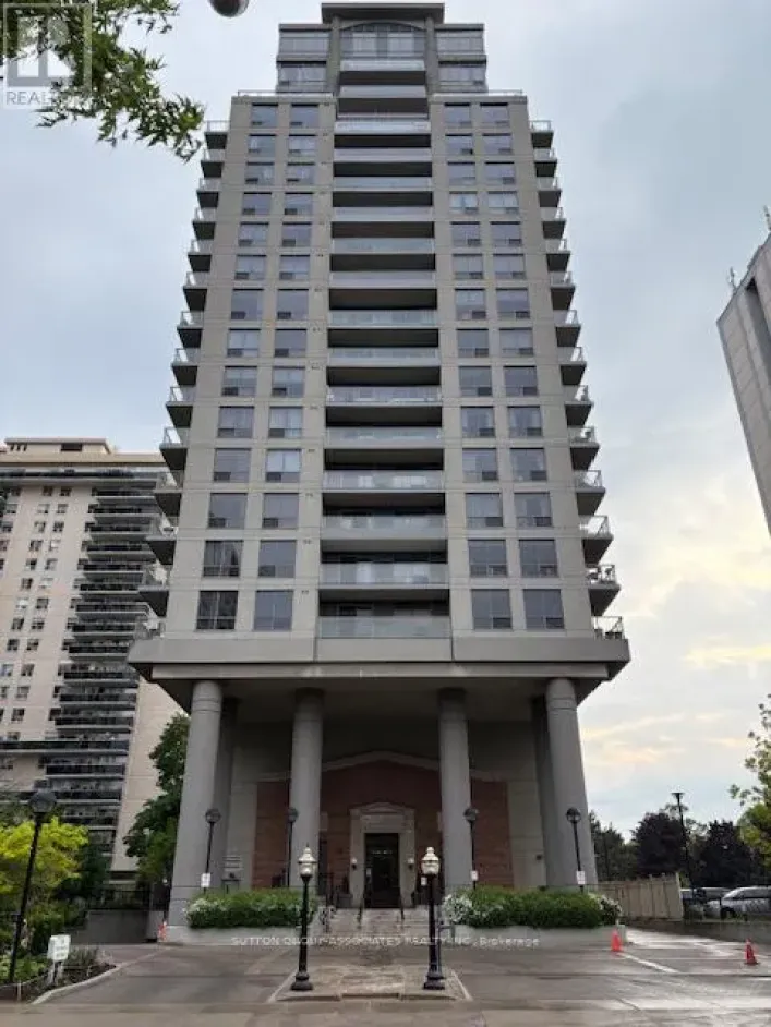 1406 - 70 HIGH PARK AVENUE, Toronto