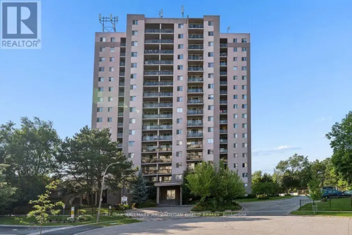 1406 - 975 WARWICK COURT, Burlington