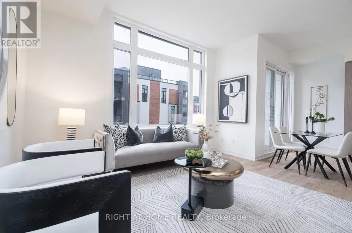 1407 - 15 DAVID EYER ROAD, Richmond Hill