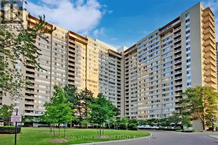 Apartment for sale: 1407 - 3590 KANEFF CRESCENT, Mississauga