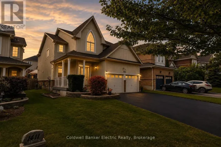 1407 ASHGROVE CRESCENT, Oshawa