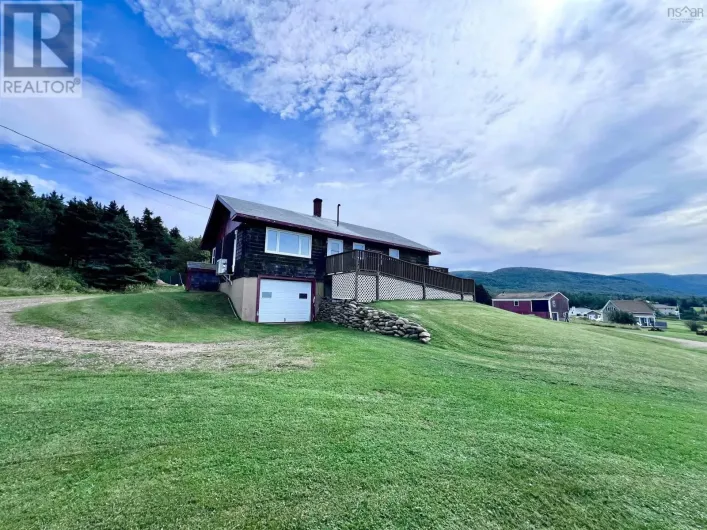 14086 Cabot Trail, ChA(C)ticamp