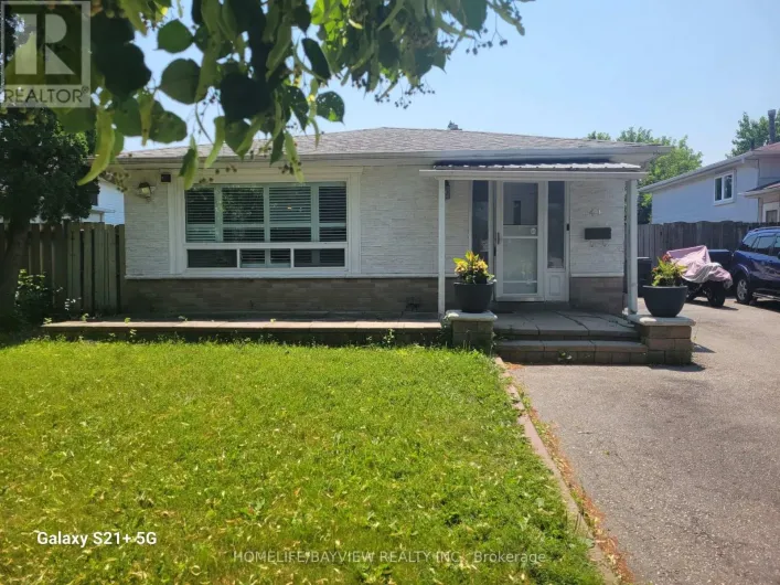141 BERNER TRAIL, Toronto