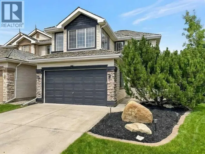 141 Douglas Glen Manor SE, Calgary
