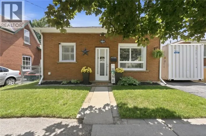 141 EAST Avenue, Brantford