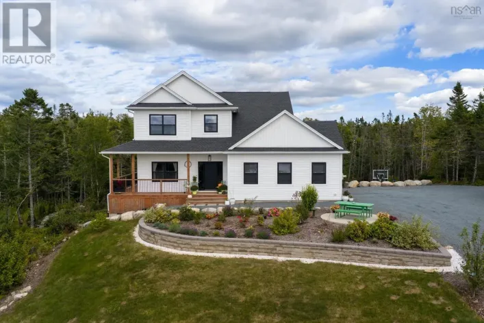 141 Hargrove Lane, Whites Lake