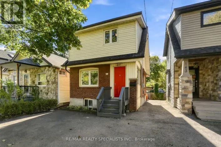 141 LAKE CRESCENT, Toronto