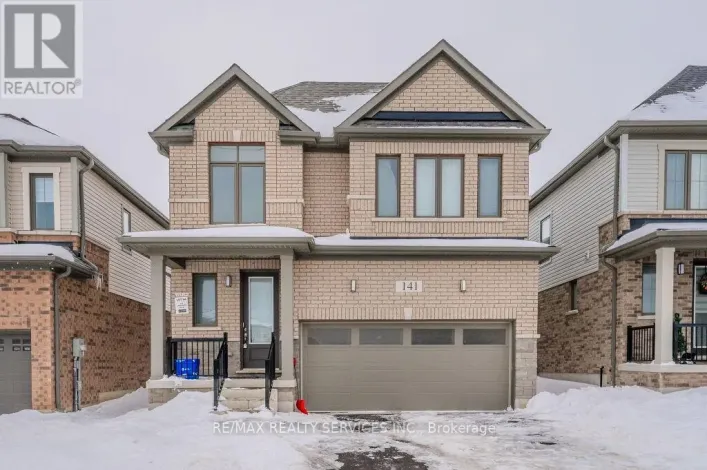 141 LESLIE DAVIS STREET, North Dumfries