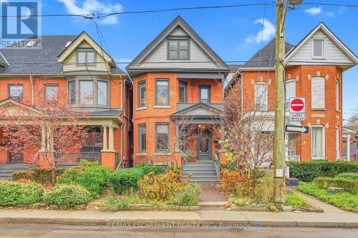 141 MARKLAND STREET, Hamilton