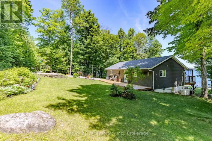 141 MULBERRY LANE, Bonnechere Valley