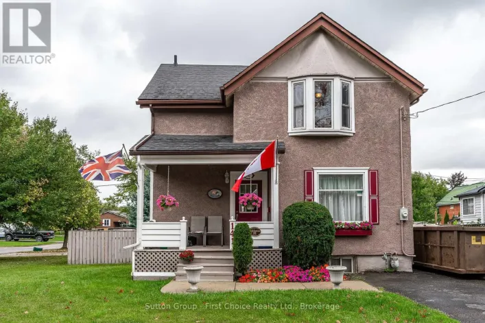 141 PERTH STREET, Stratford