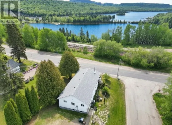141 Railway ST, Nipigon