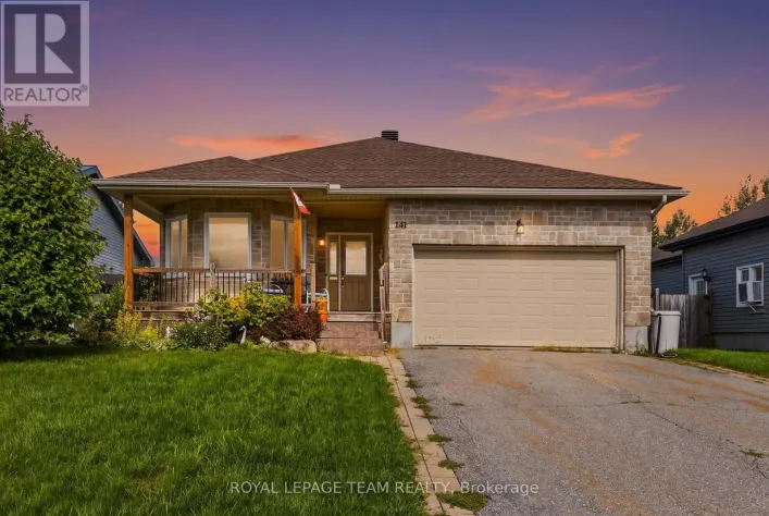 141 RAINA WAY, North Grenville