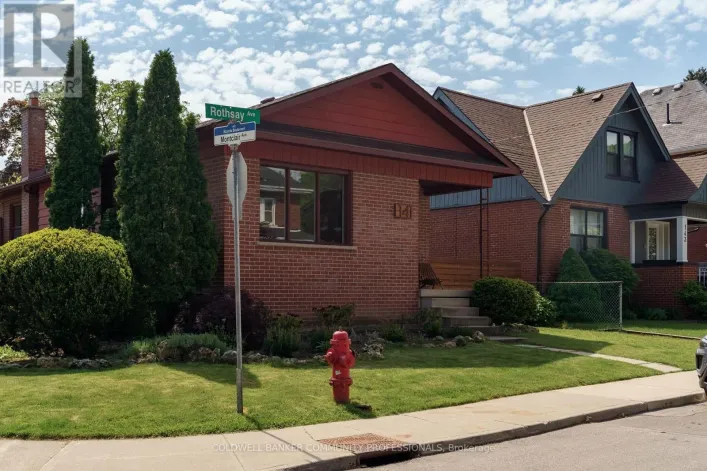 141 ROTHSAY AVENUE, Hamilton