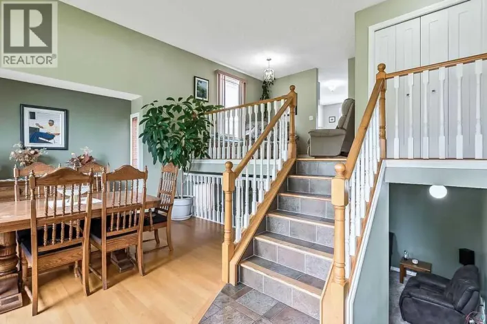 141 Shawfield Way SW, Calgary