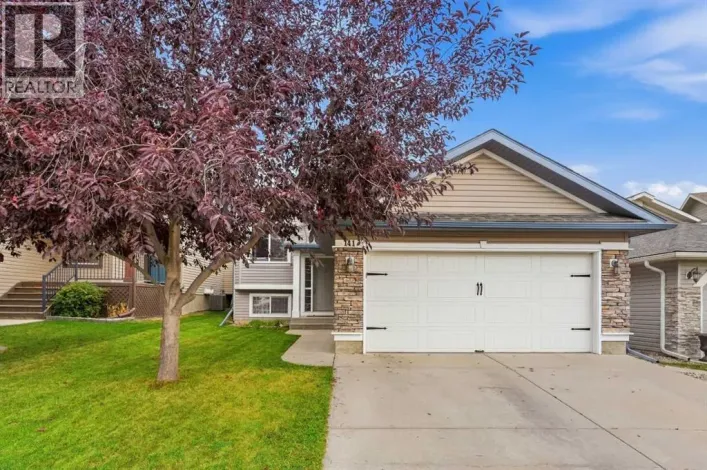 141 Thornfield Close SE, Airdrie