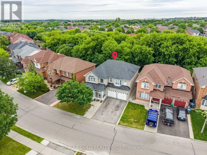 141 WHITWELL DRIVE, Brampton