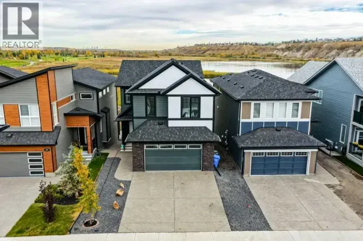 141 Wolf Hollow Villas SE, Calgary