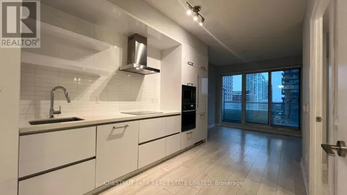 1410 - 2221 YONGE STREET, Toronto